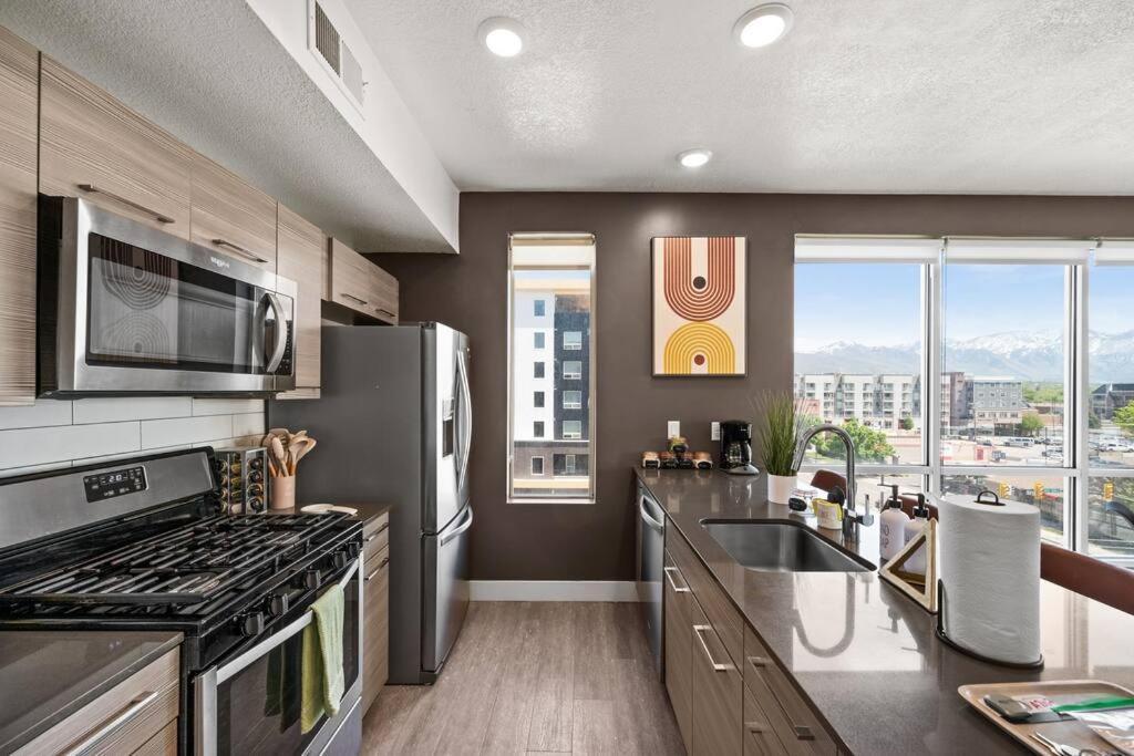 Lux 2 Bd Boho In Heart Of Slc Lägenhet Salt Lake City Exteriör bild