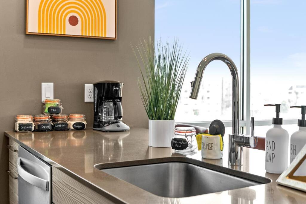 Lux 2 Bd Boho In Heart Of Slc Lägenhet Salt Lake City Exteriör bild